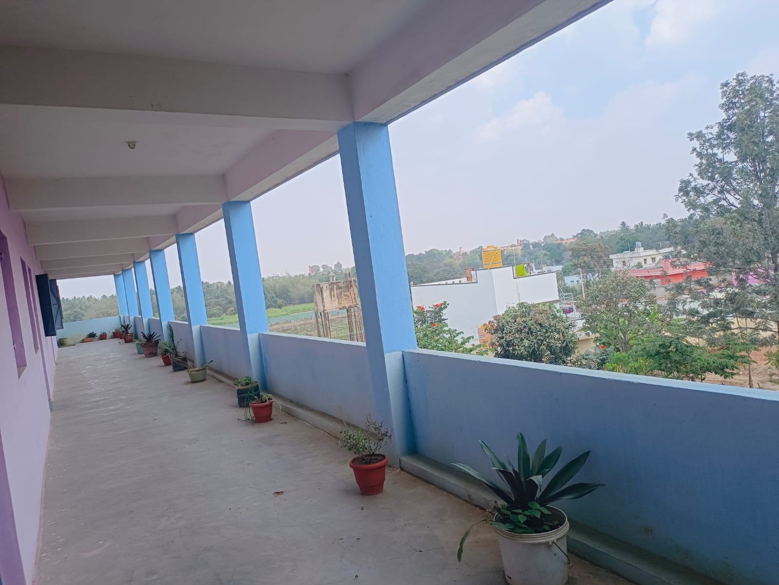 Before-unsafe, no grill-Sam School